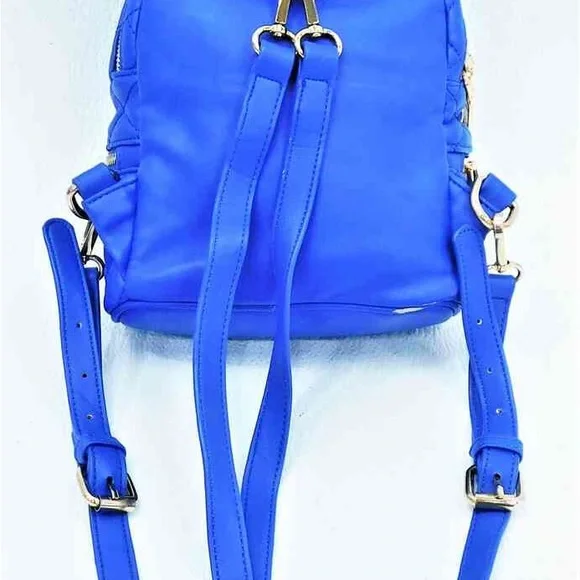❌SOLD❌BEBE Blue Faux Leather Gold Zipper Adjustable Backpack - Picture 2 of 9